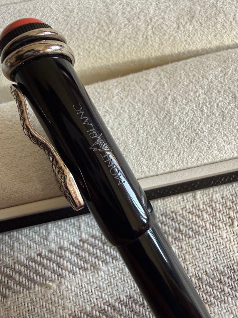 モンブラン、がルージュ＆ノワール、ボールペン