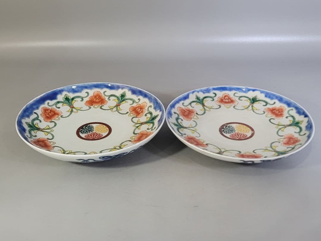 DT598 菊御紋 徳川紋 色絵 鍋島皿 一対 希少 色鍋島のYahoo