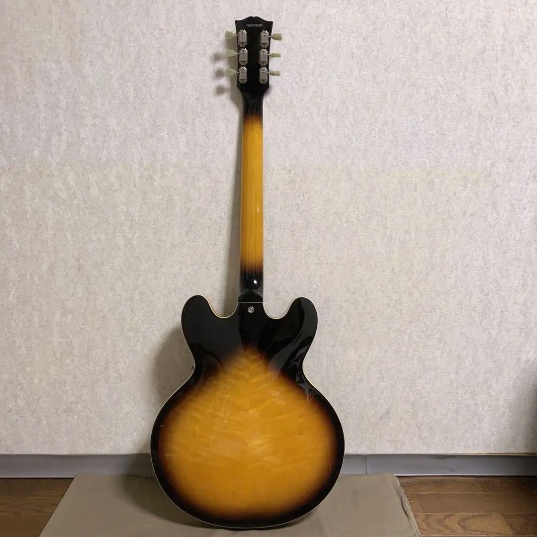 美品！バーニー♦︎ハードケース付　チューナー、弦、ケーブルのおまけ付き