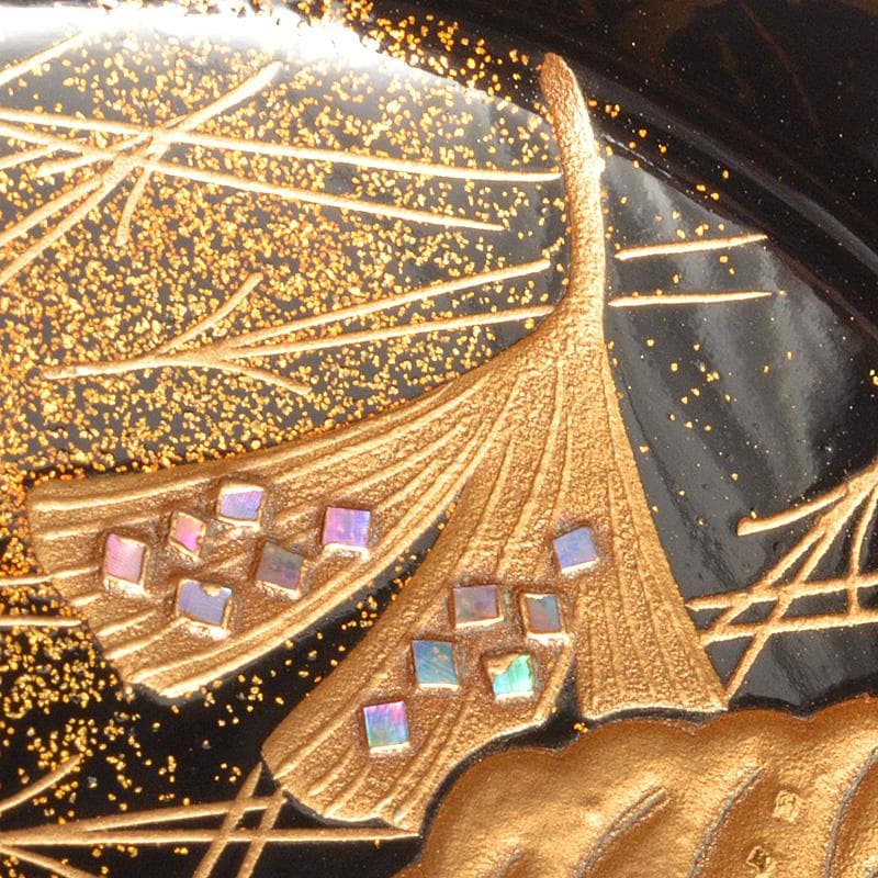 茶道具　石井隆鳳作　吹寄蒔絵　螺鈿装飾　銀杏紅葉文　大棗　共箱　V　R6604