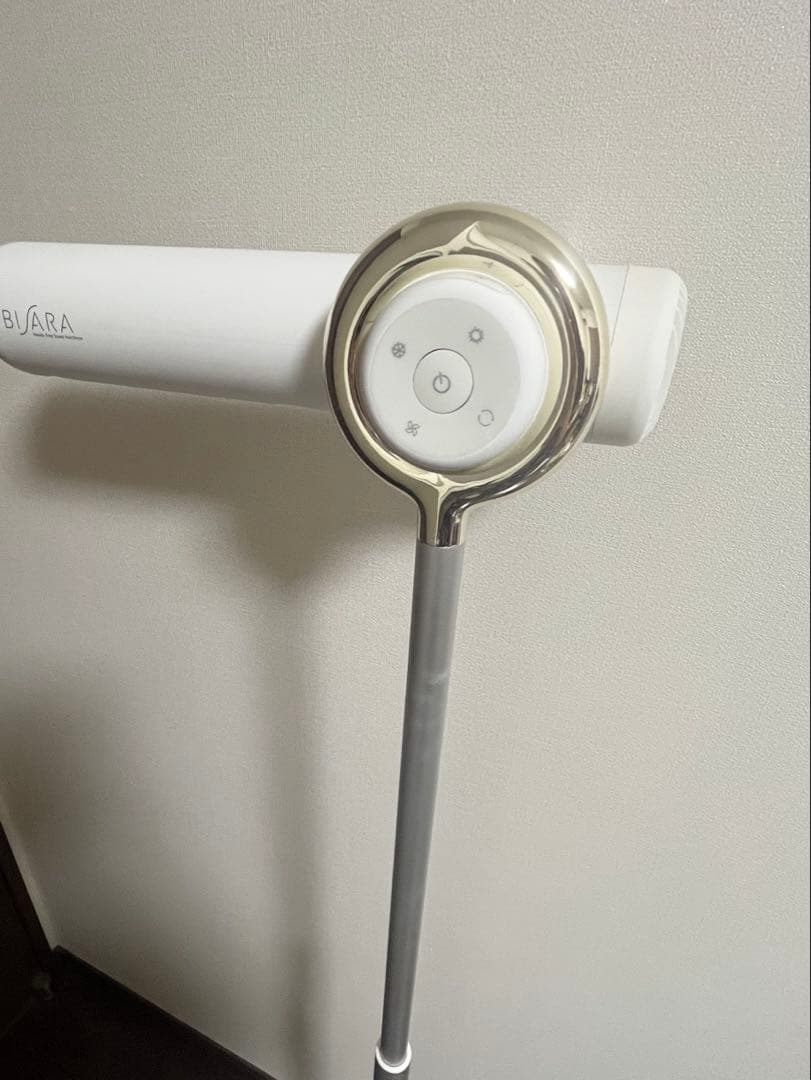 BISARA スタンド式ヘアドライヤー ミルキーホワイト箱有り二回使用