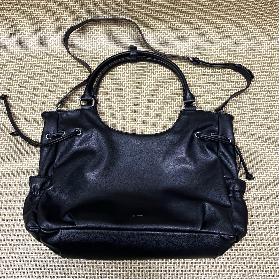 STAND OIL 黒いショルダーバッグ