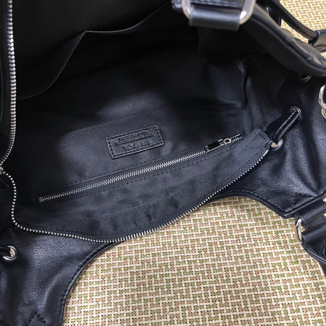 STAND OIL 黒いショルダーバッグ