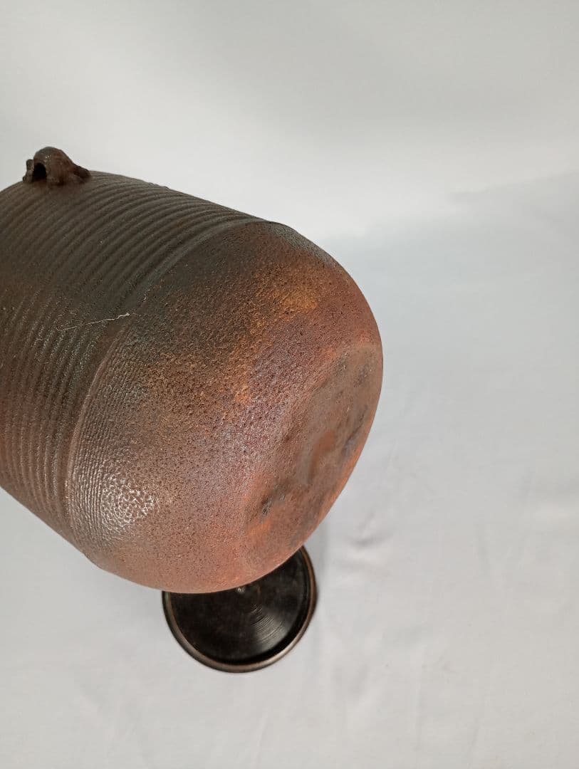 茶道具】亀甲耳千筋筒釜 金森紹栄造 茶釜 釜370