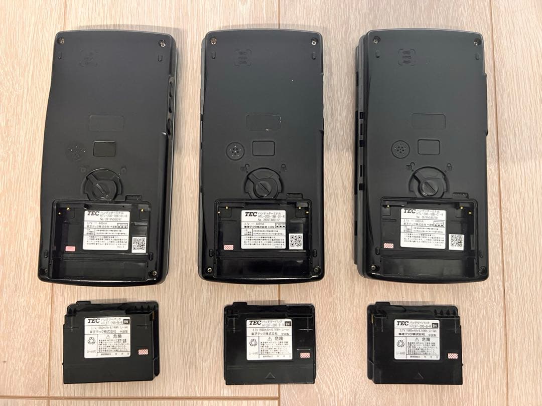 東芝TEC テック ハンディターミナル HTL-200 黒3台 充電器1台セット