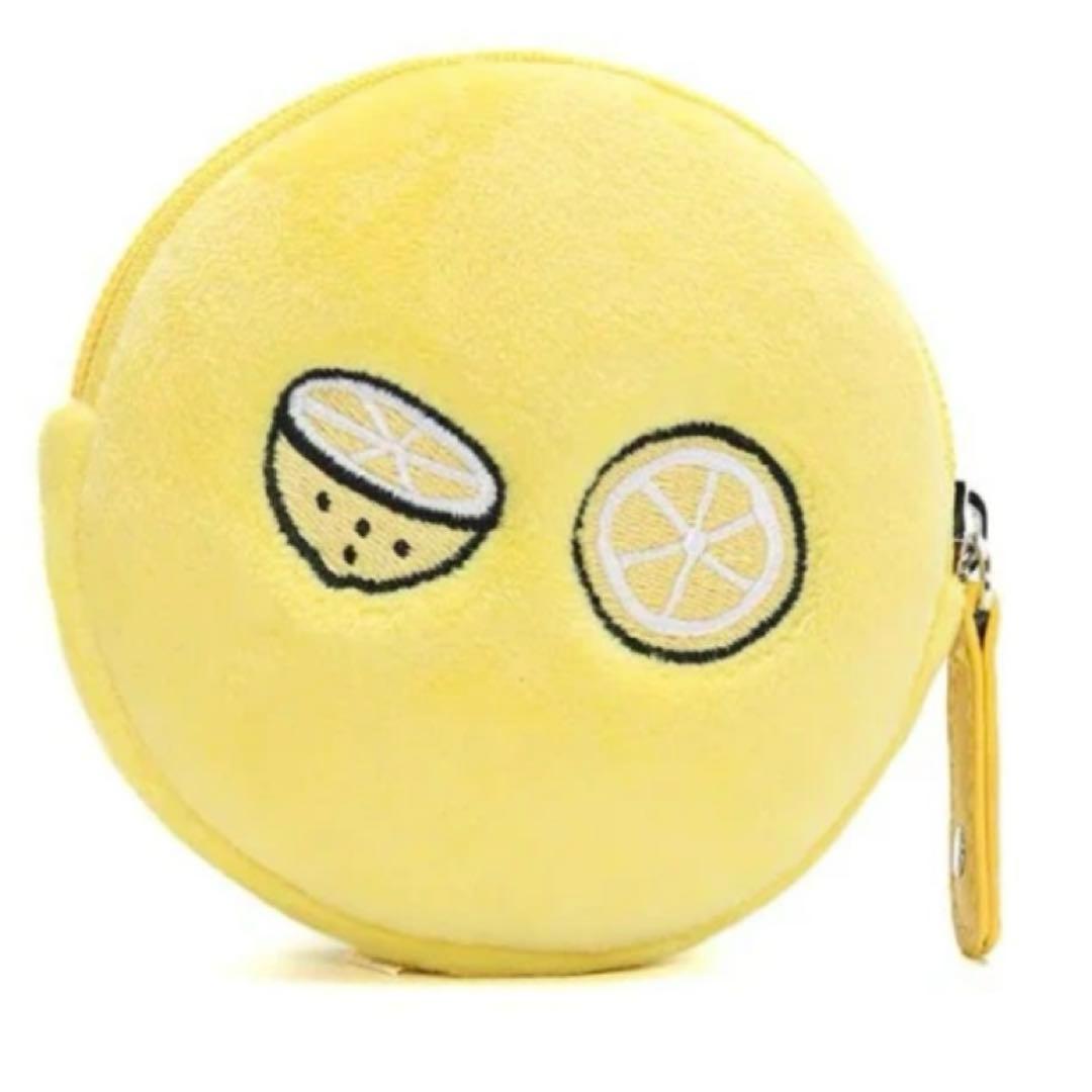 台湾限定 ちいかわ ハチワレ ぽっちゃり ポーチ - メルカリ