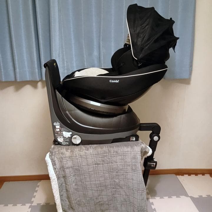 【美品】コンビ クルムーヴスマートISOFIXエッグショックJJ-650Ltd⭐︎