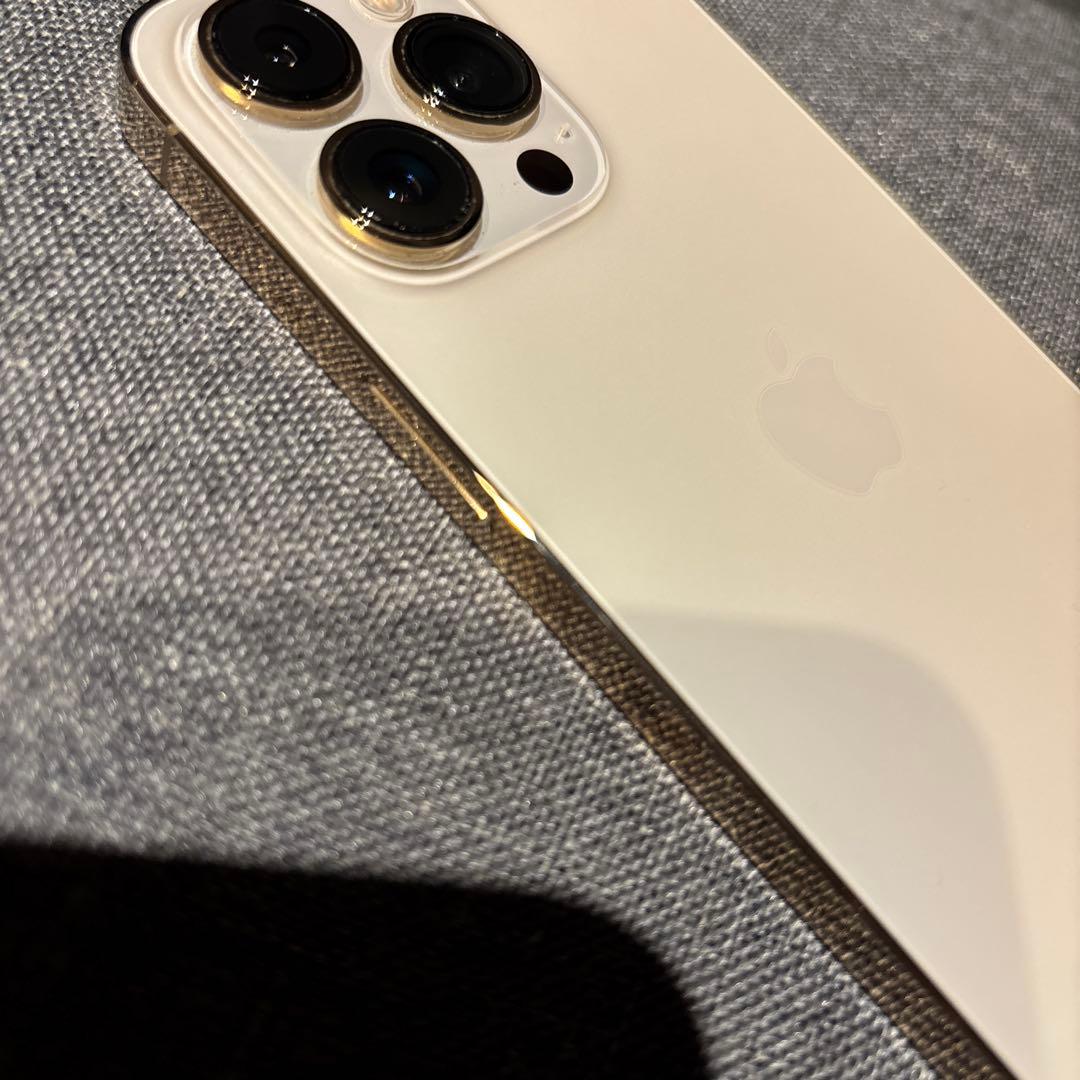 Apple iPhone 13 Pro ゴールド 本体 256GB