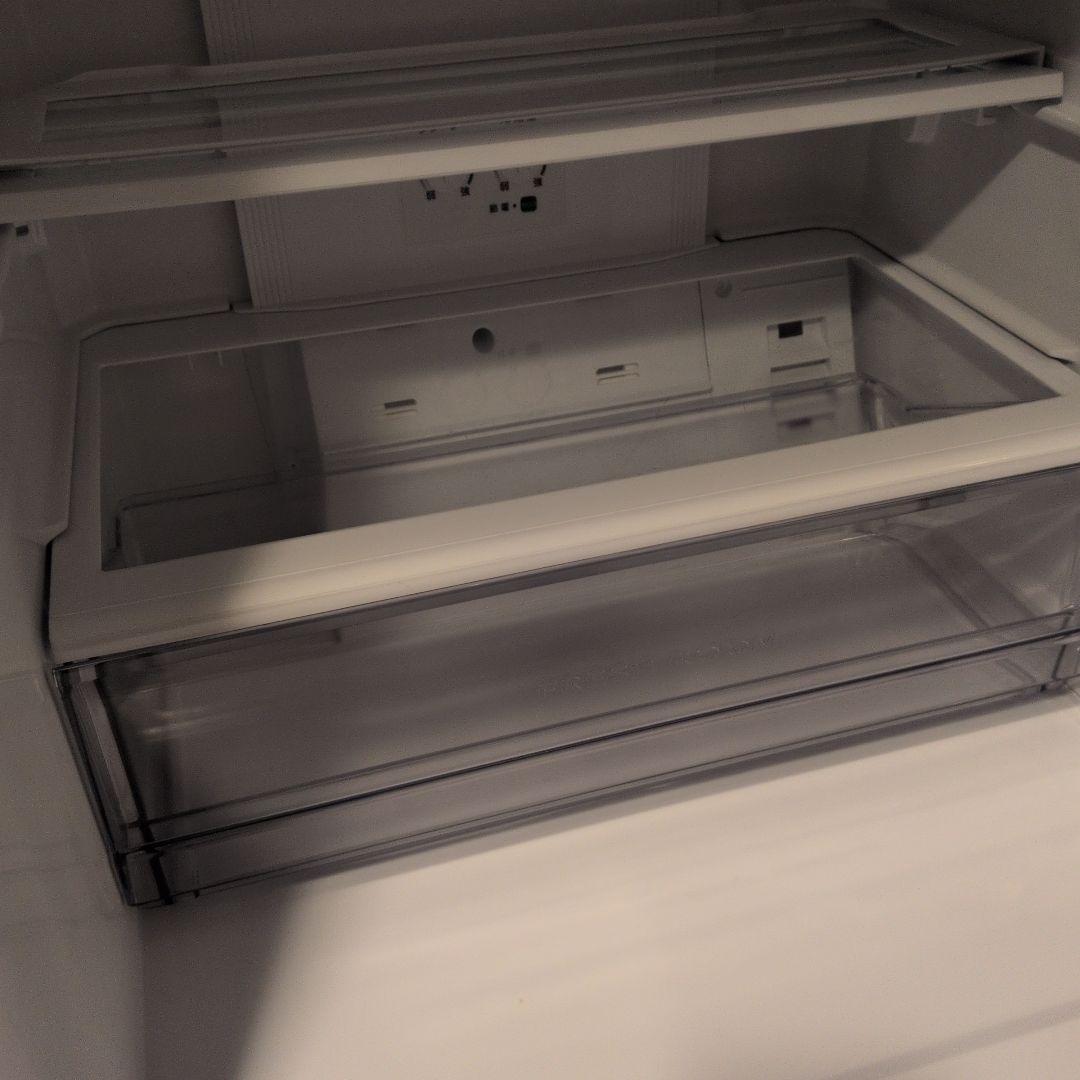 Saatan【美品】AQUA冷蔵庫　AQR-27G　272L シルバー