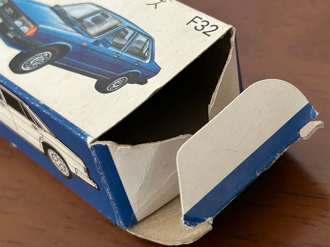 トミカ 青箱 アウディ5000ターボ 輸出仕様 TAXI