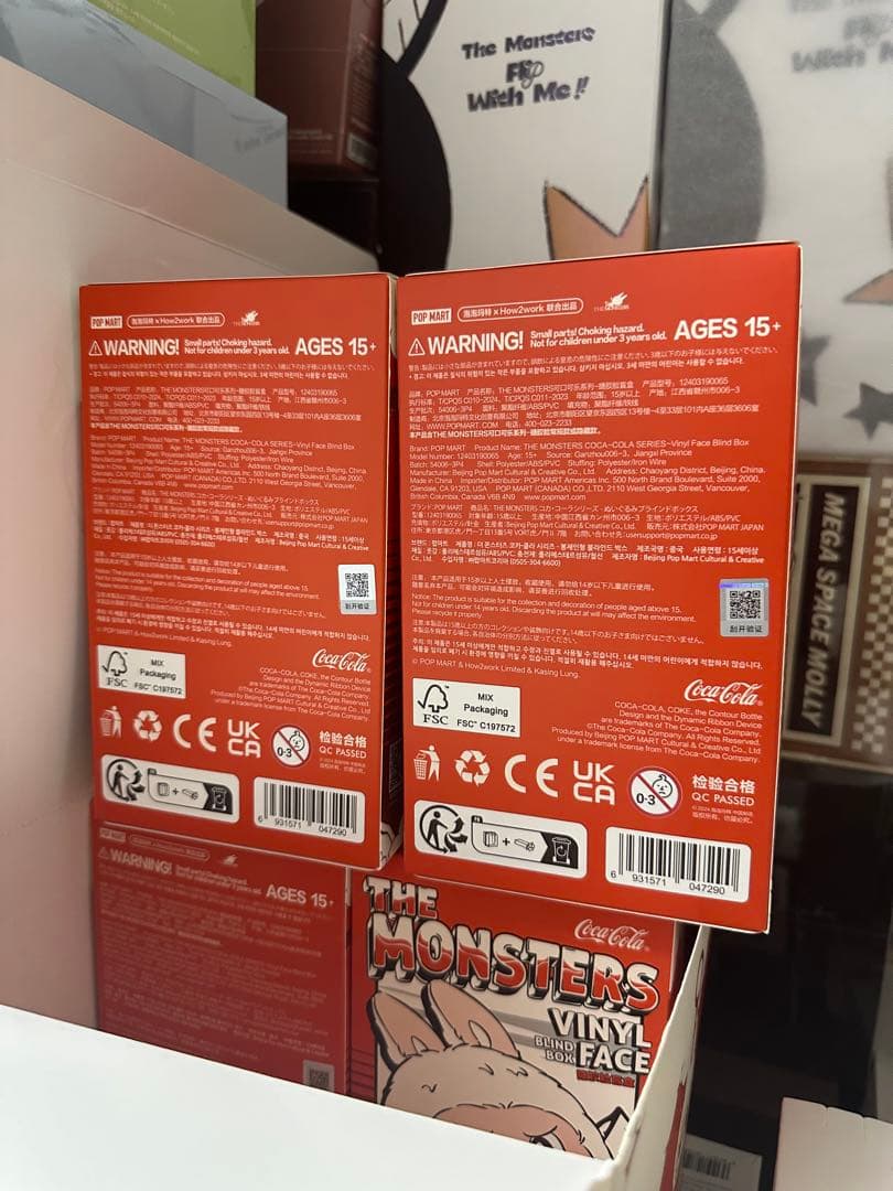 正規品未開封LABUBU THE MONSTERS コカ・コーラ 2個