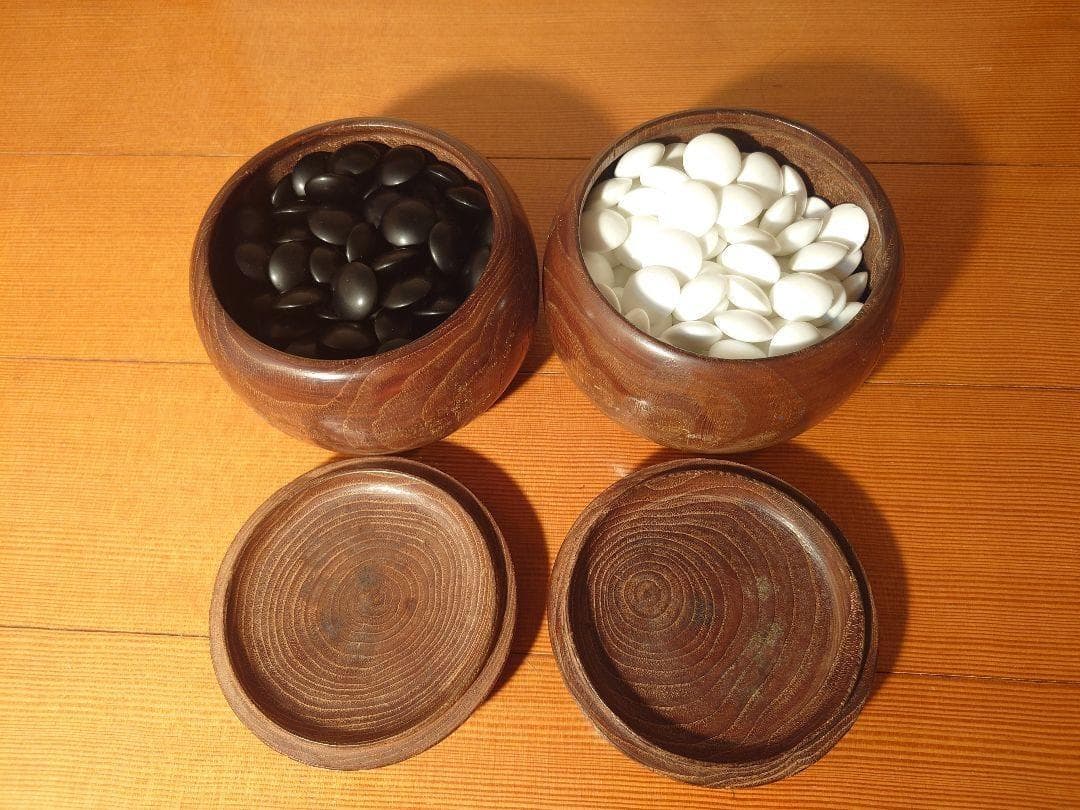 木製囲碁盤 格子模様 脚付き 未使用品