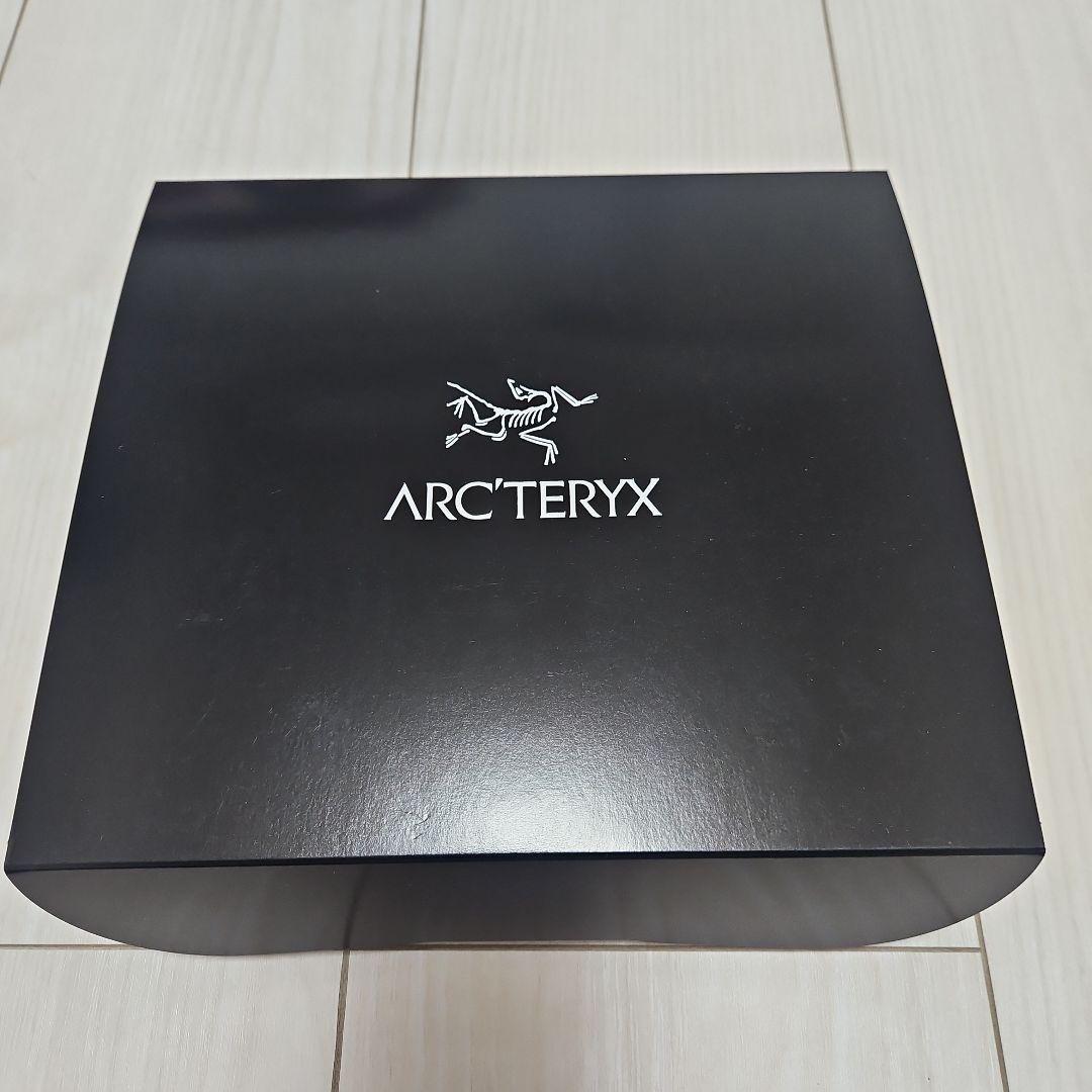 ARC'TERYX ステージホルダー アイテム オリーブグリーン タオル - メルカリ