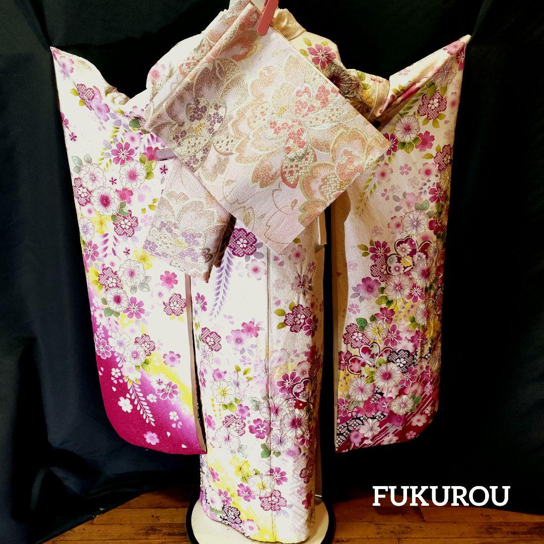 美品 振袖 白×ピンク 辻が花 花芯絞り 銀通し