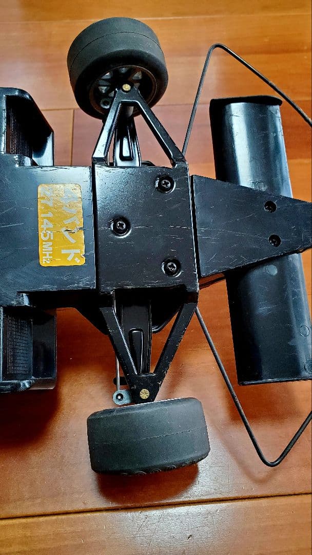 バンダイ　ラジコンJPS Mark IV Lotus 79 1/10スケール