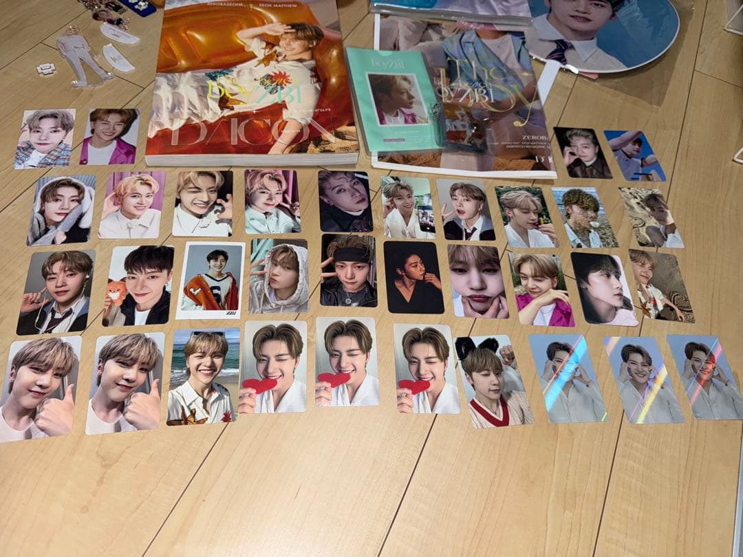 ZEROBASEONEソクマシュー　うちわ　トレカ　テュニニぬいぐるみ　アクスタ