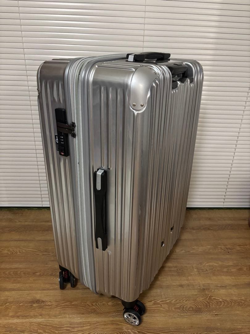 シフレ 抗菌スーツケース 97L〜102L 約4.9kg TRI2035K-67 Amazon | [シフレ]抗菌 拡張 スーツケース Lサイズ ジッパータイプ