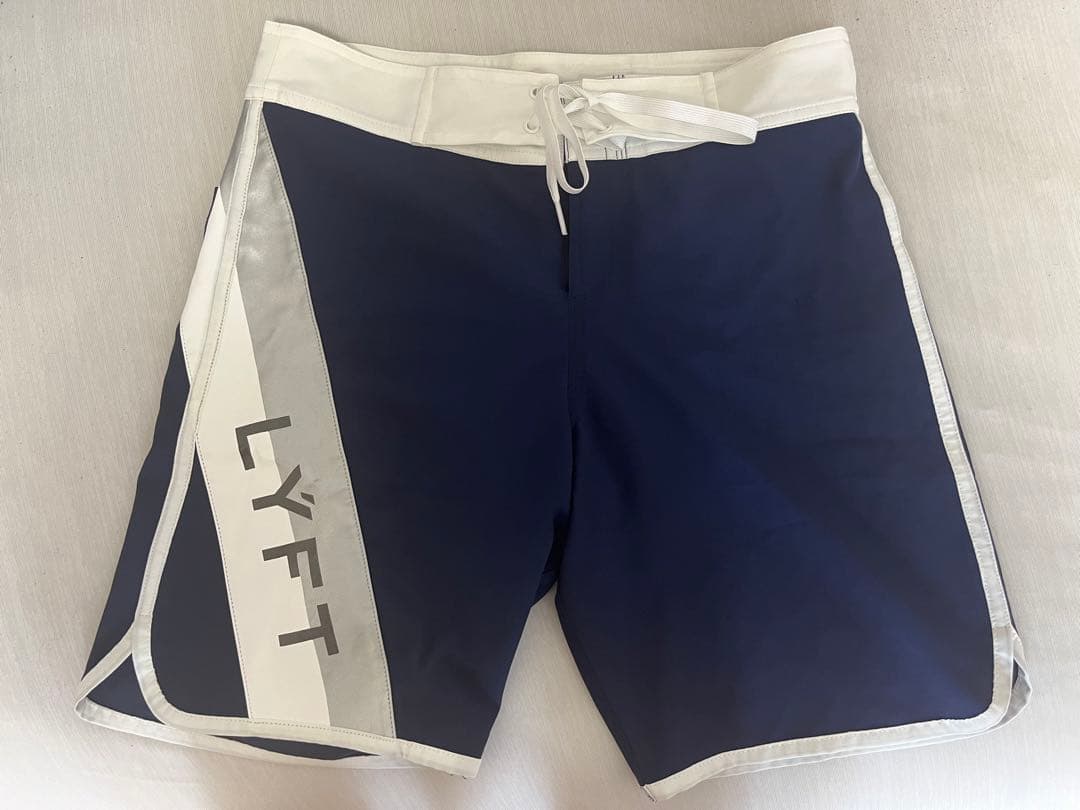 LYFT サーフパンツXS(BLUE)