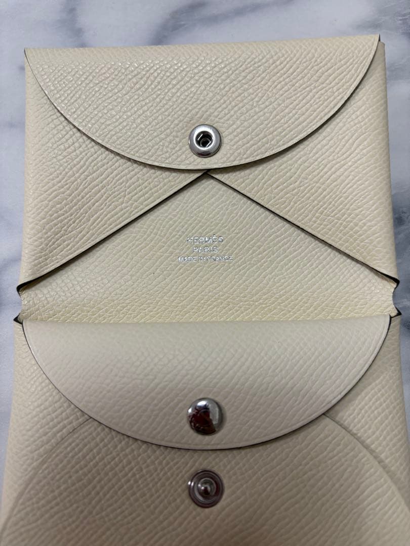 エルメス カルヴィデュオ ケース