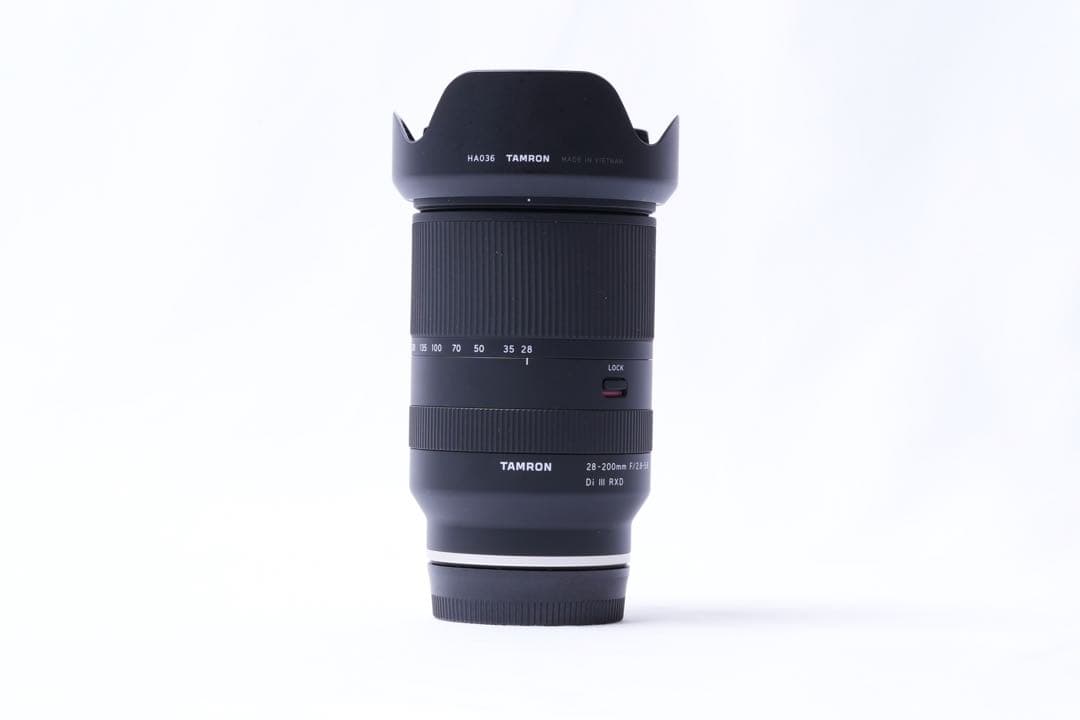 美品 TAMRON 28-200mm F/2.8-5.6 Di III RXD