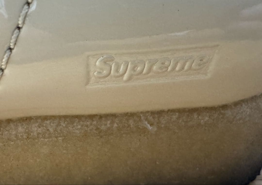 靴 Supreme Clarks Patent Leather Wallabee