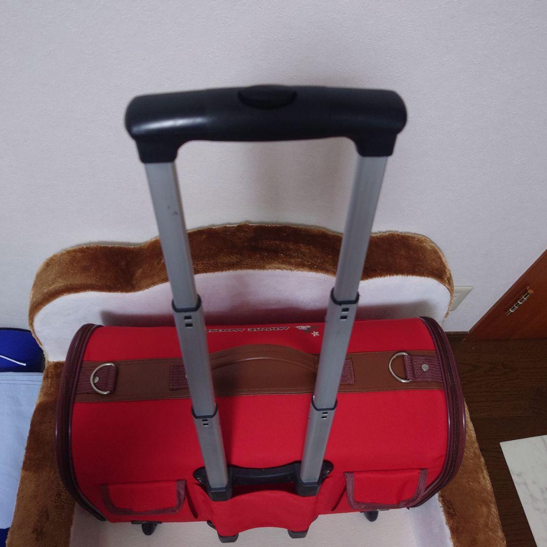 Minnie Mouse 赤いキャリーバッグの通販はau PAY マーケット - 輸入