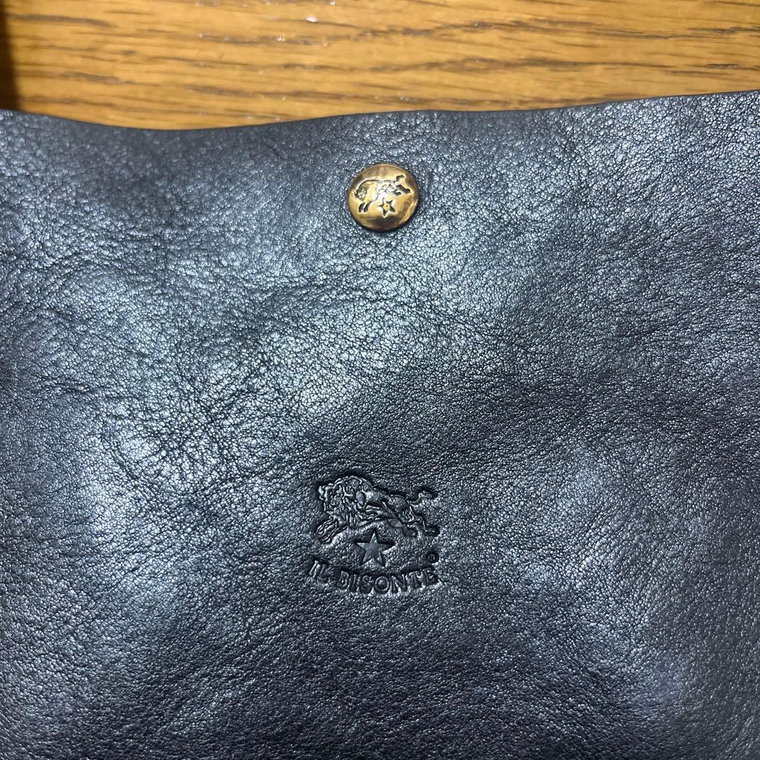 IL BISONTE 黒 レザー ショルダーバッグ