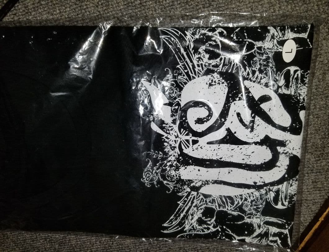 超激レア】luzサイン入りTシャツ おまけ付き