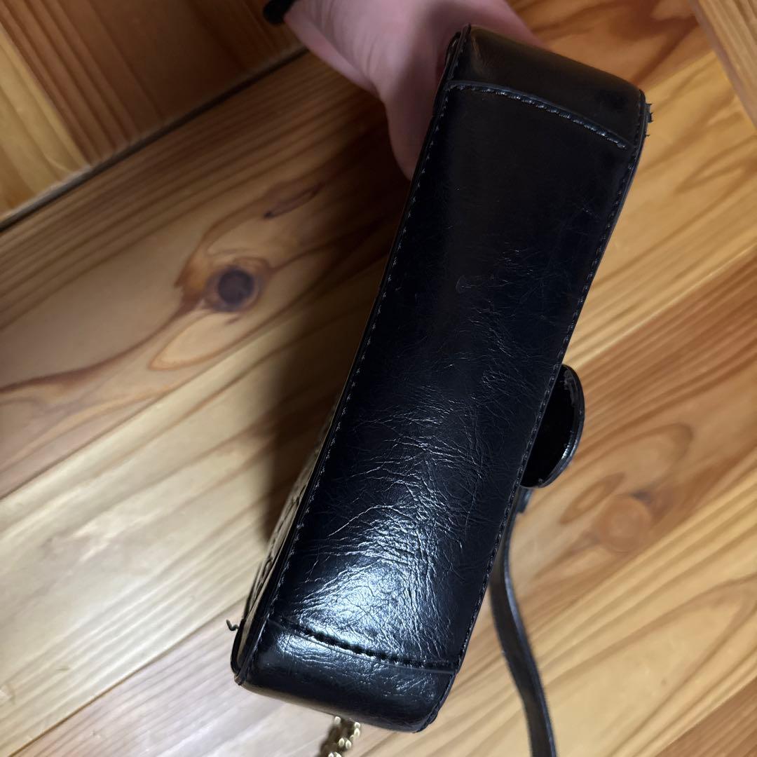 Gucci ブラック レザー ショルダーバッグ