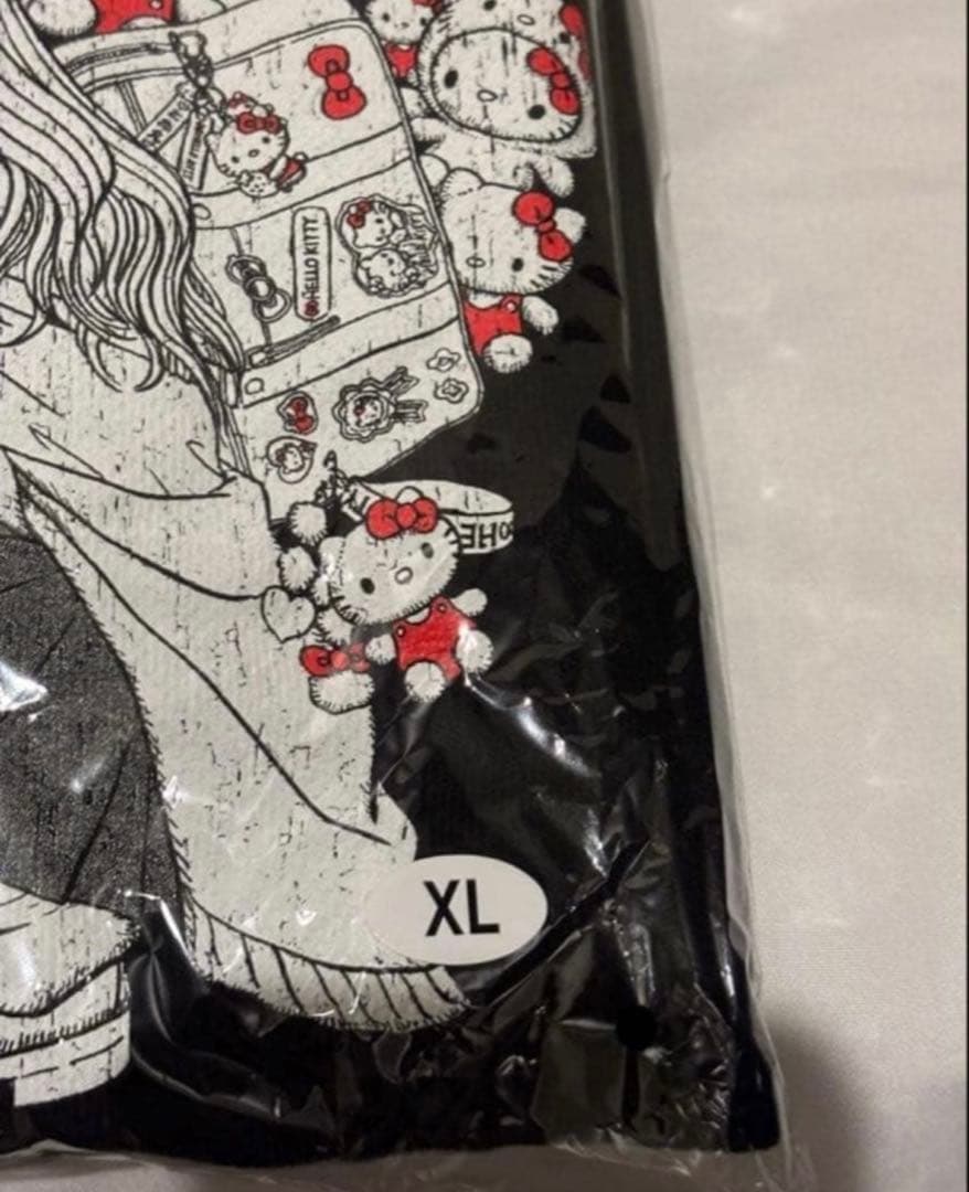 伊藤潤二×サンリオキャラクターズ パーカー ギャル富江×ハローキティ ＸＬサイズ