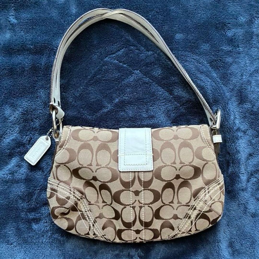 COACH コーチ　シグネチャー柄ソーホーワンショルダーバッグ（型番10602）