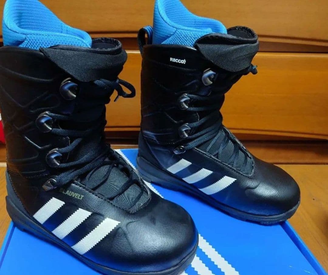 adidas THE BLAUVELT スノーボードブーツ メンズ
