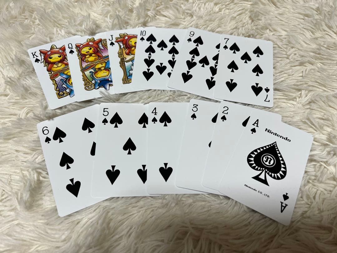 ポケモンセンターヒロシマ限定 トランプ ごっこピカチュウ ポンチョ