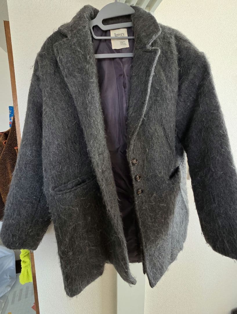 lawgy シャギーアクセントボタンジャケットコート - メルカリ