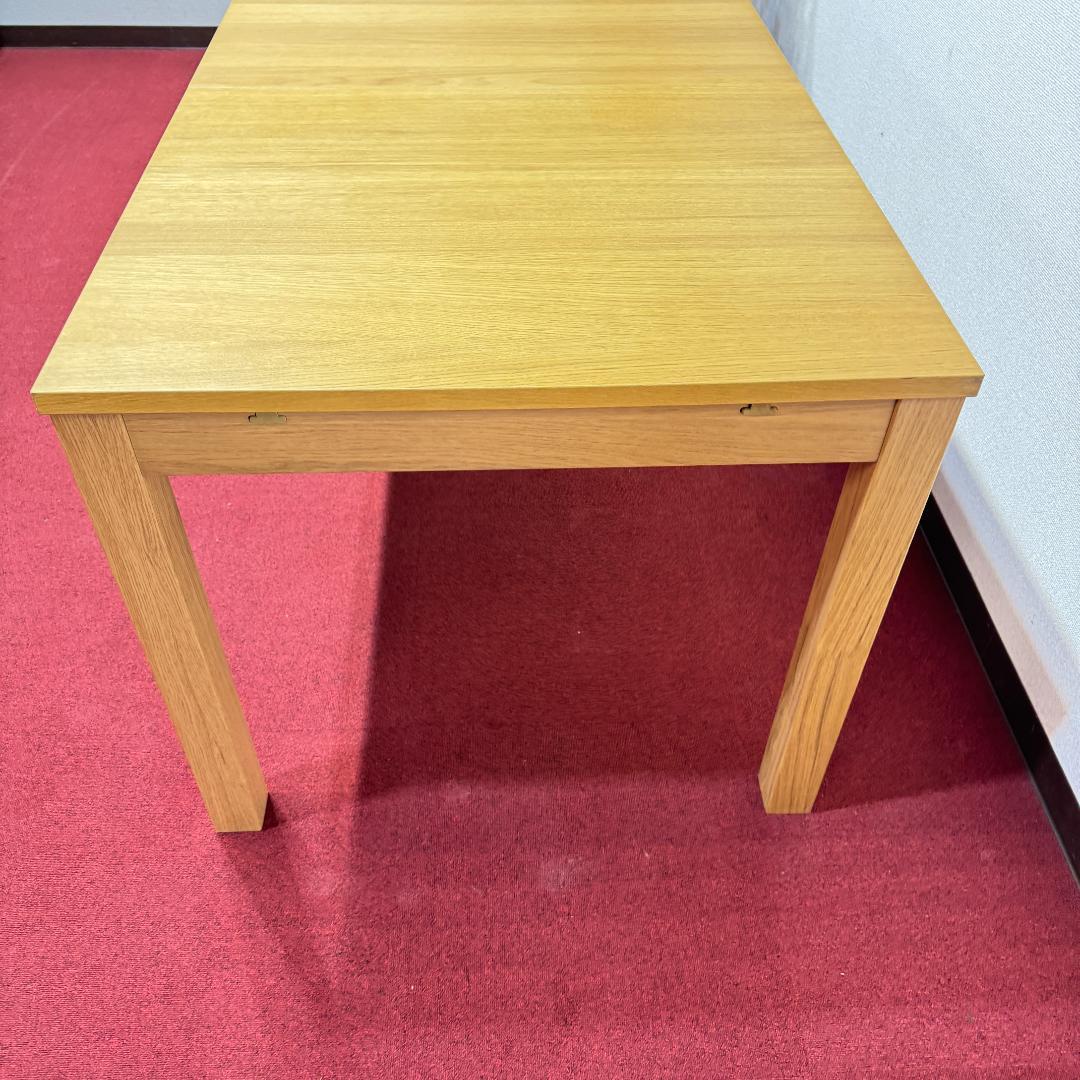 東京23区送料無料　マンション展示場未使用品　IKEAダイニングテーブル