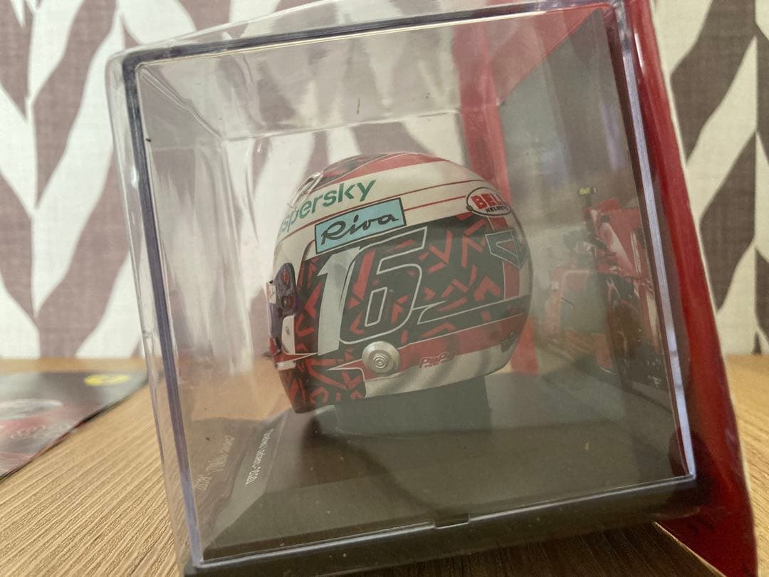 日本未発売　ビッグスケールF1コレクション　ルクレール　ヘルメット　2020年