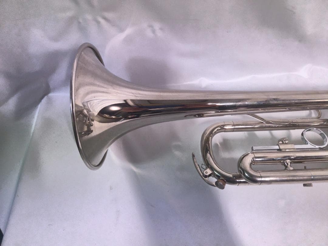 YAMAHA YTR-136 トランペット 初心者向 ニッケルメッキ#2419E