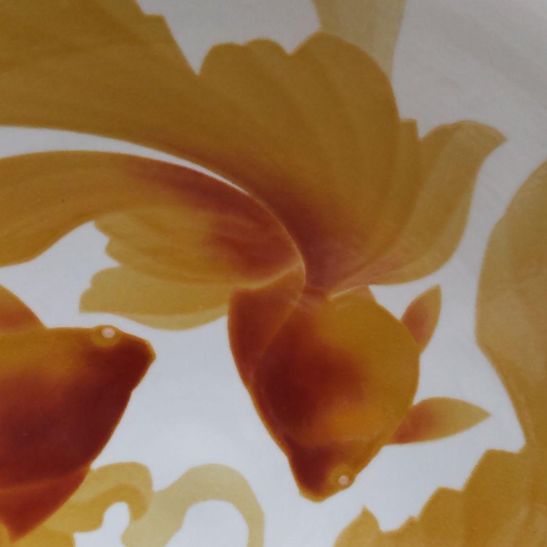 九谷焼作家　宮本雅夫作　【黃地紅彩金魚文鉢】【美術品】【芸術作品】