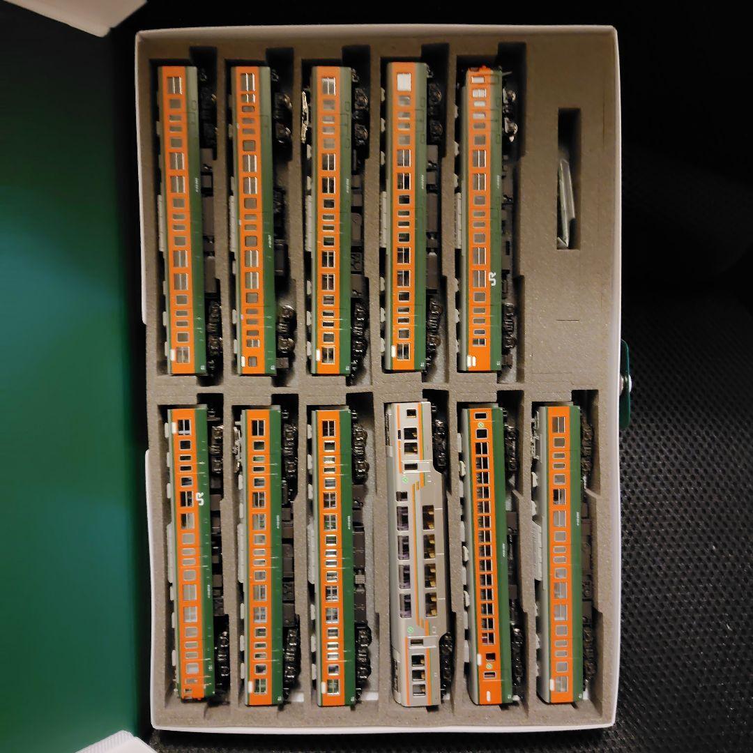 KATO 113系2000番台 湘南色(JR仕様) 11両セット KATO 113系2000番台 湘南色(JR仕様) 基本(7両)＋増結(4両) 11両組[10