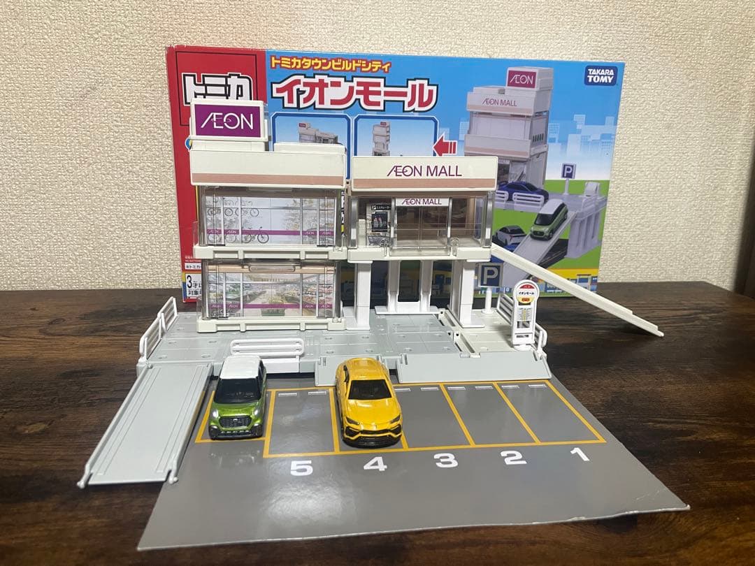 Amazon.co.jp: トミカタウンビルドシティ イオンモール : おもちゃ 未