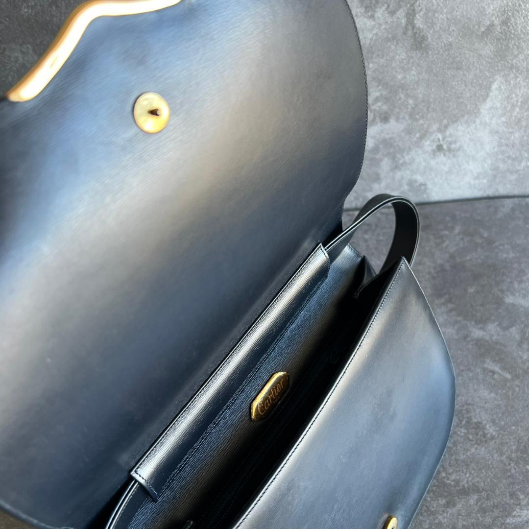 ⭐️Cartier⭐️カルティエ サファイアライン ショルダーバッグ レザー