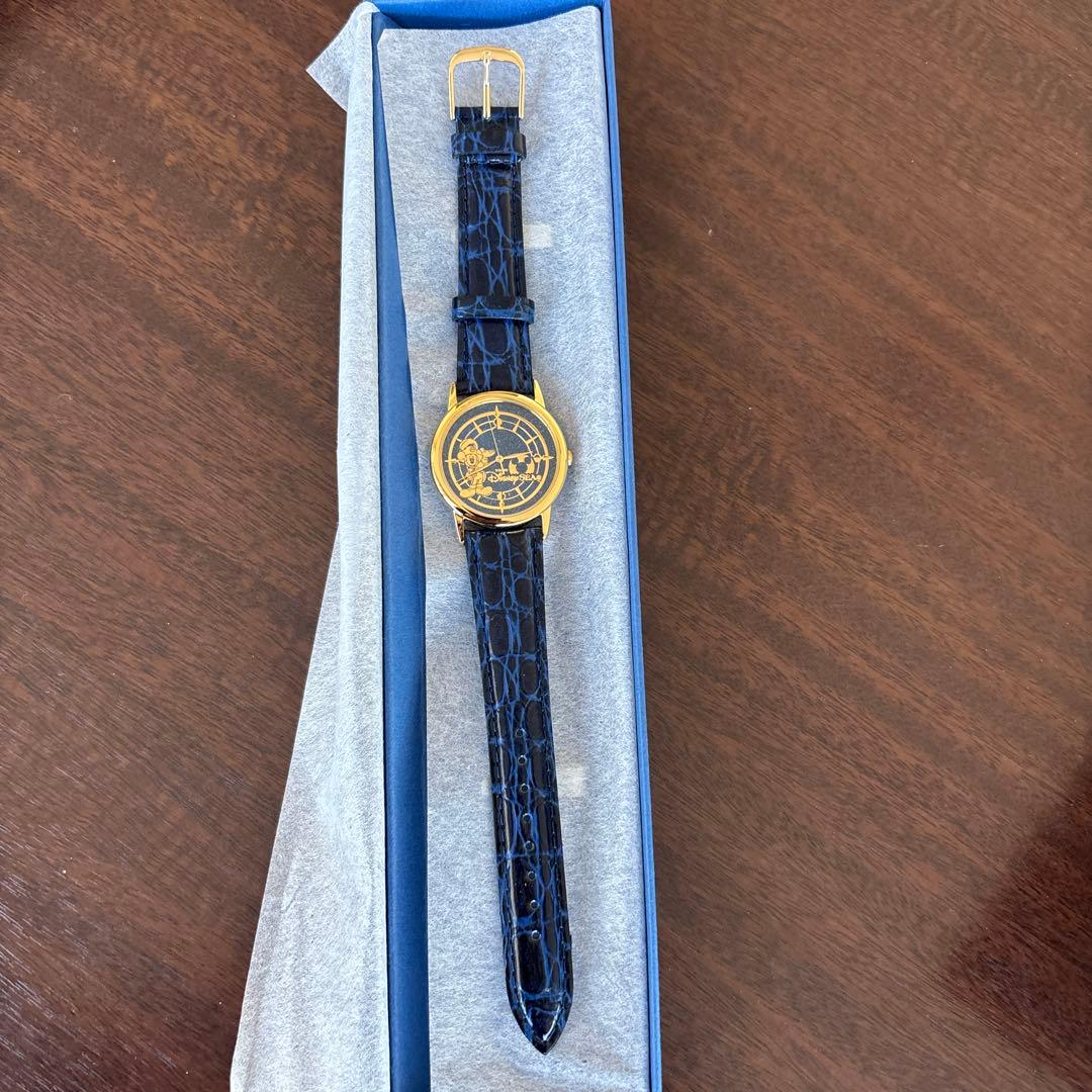 東京ディズニーランド 、シー　周年キャラクター時計 5点セット