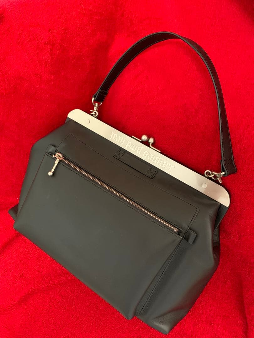 瑠衣　Jean Paul Gaultier 廃盤美品がま口バッグブラック