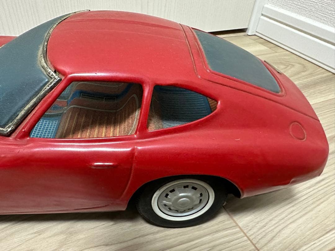 激レア！！アンティーク トヨタ2000GT 赤 レトロなブリキ製！