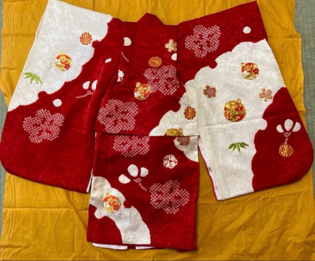 定価10万円以上高級絞り刺繍七五三着物　3歳被布長襦袢草履鞄髪飾りフルセット