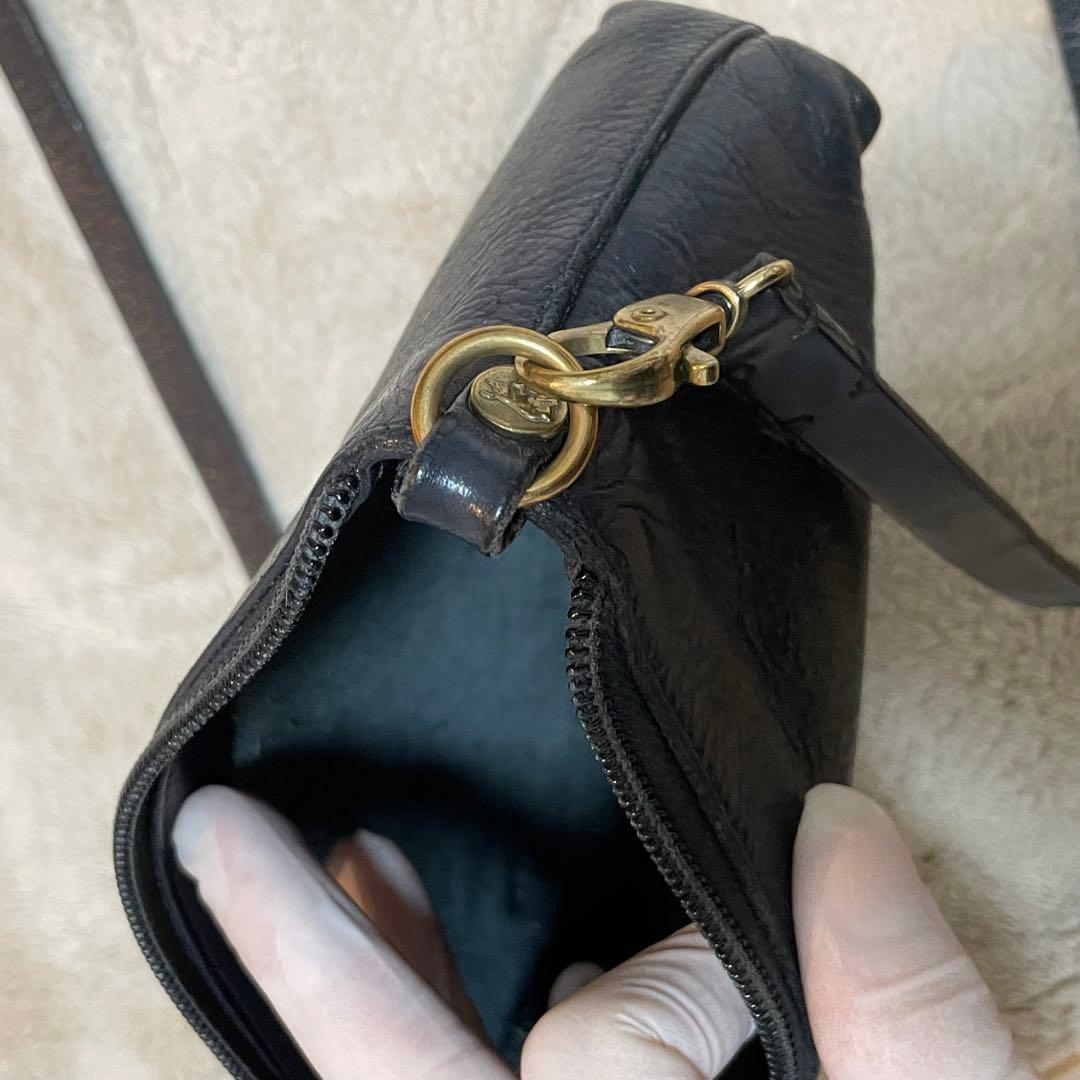 極美品✨イルビゾンテ 現行タグ ショルダーバッグ サコッシュ レザー ブラック