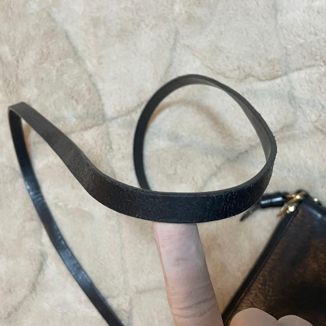 極美品✨イルビゾンテ 現行タグ ショルダーバッグ サコッシュ レザー ブラック