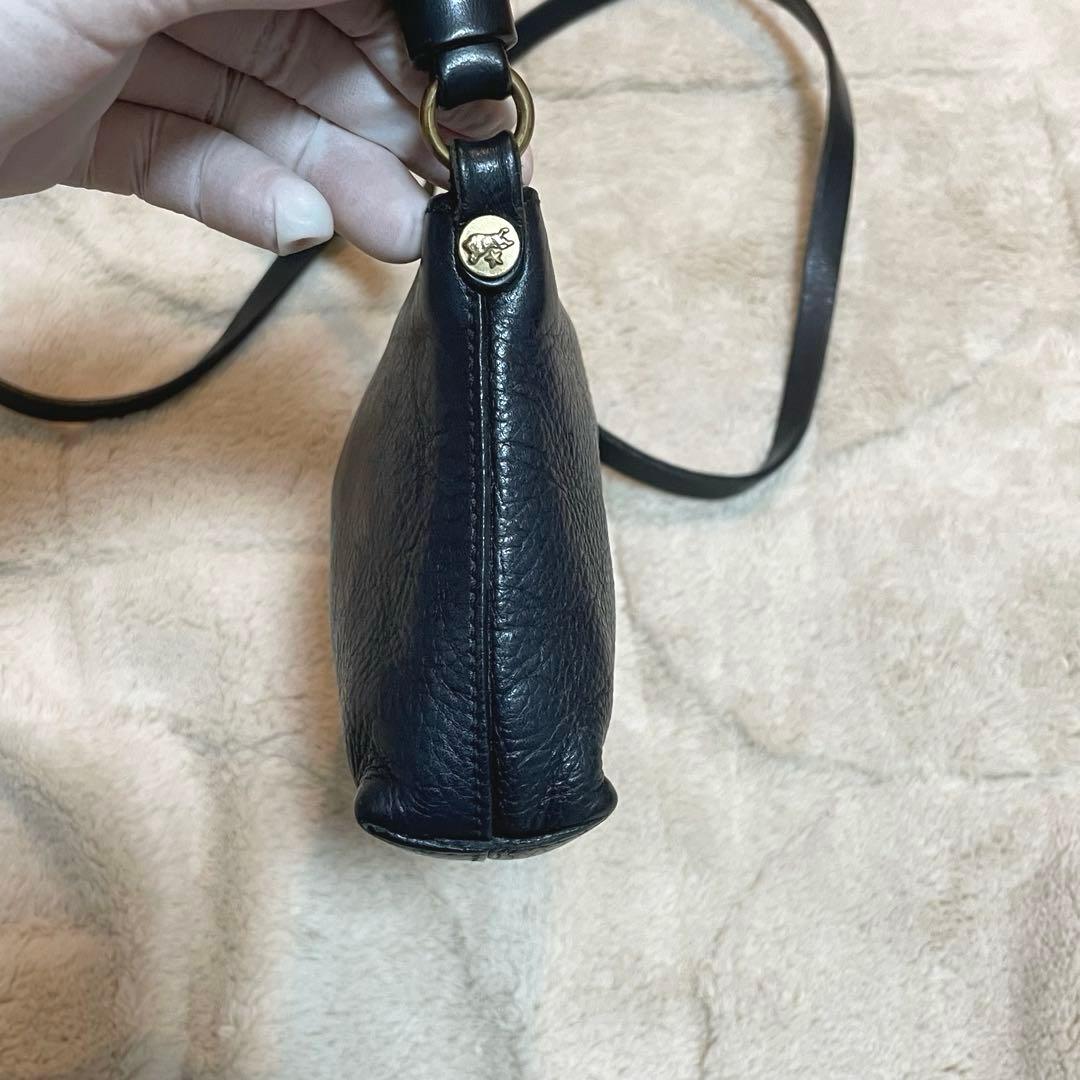 極美品✨イルビゾンテ 現行タグ ショルダーバッグ サコッシュ レザー ブラック