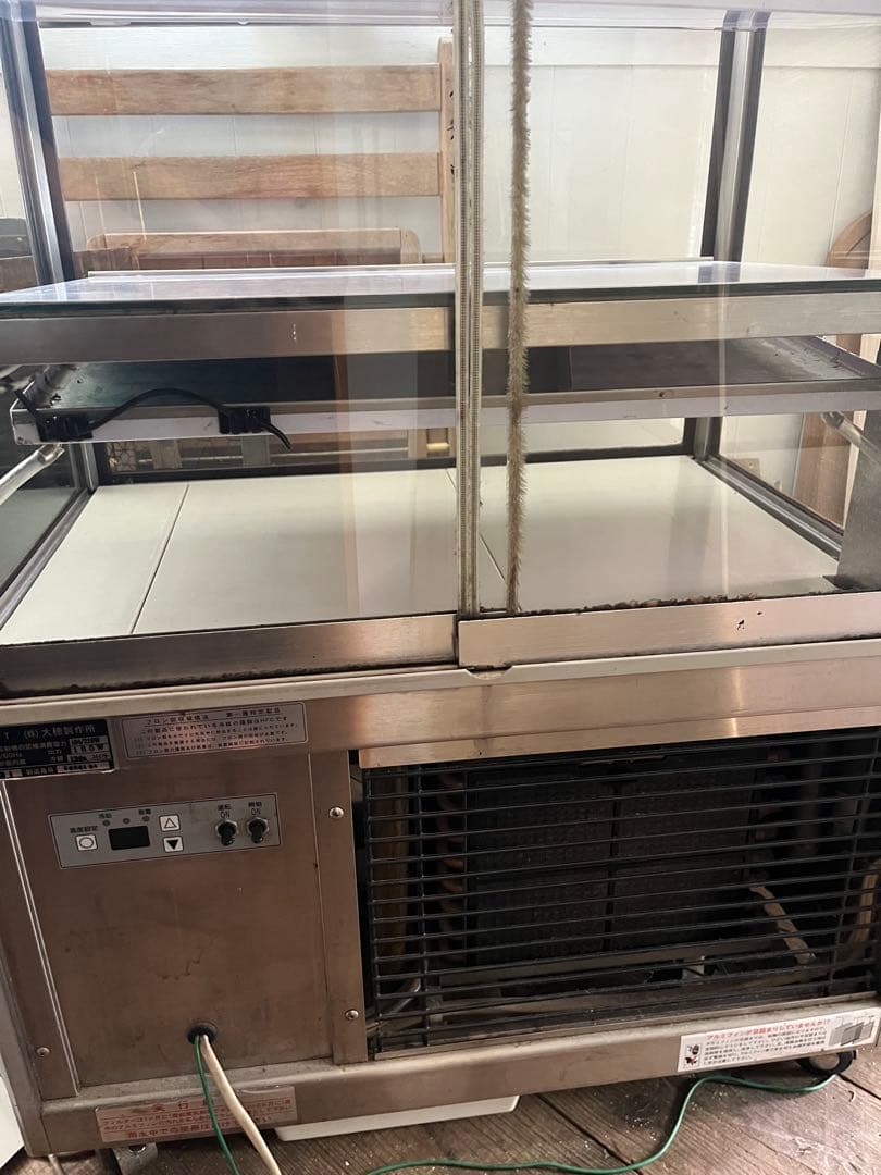 大穂冷蔵ショーケース ステンレス製 ガラス扉付き