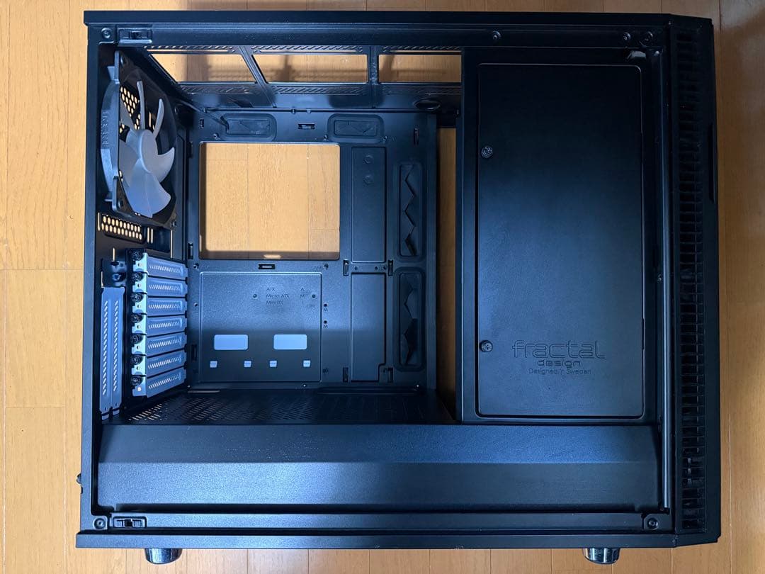 PCケース(自作PC用) Fractal Design Define R6 USB-C Define R6 — Fractal Design